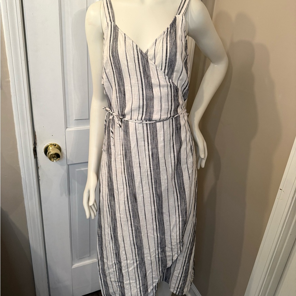 a.n.a Black and White Striped Midi Dress